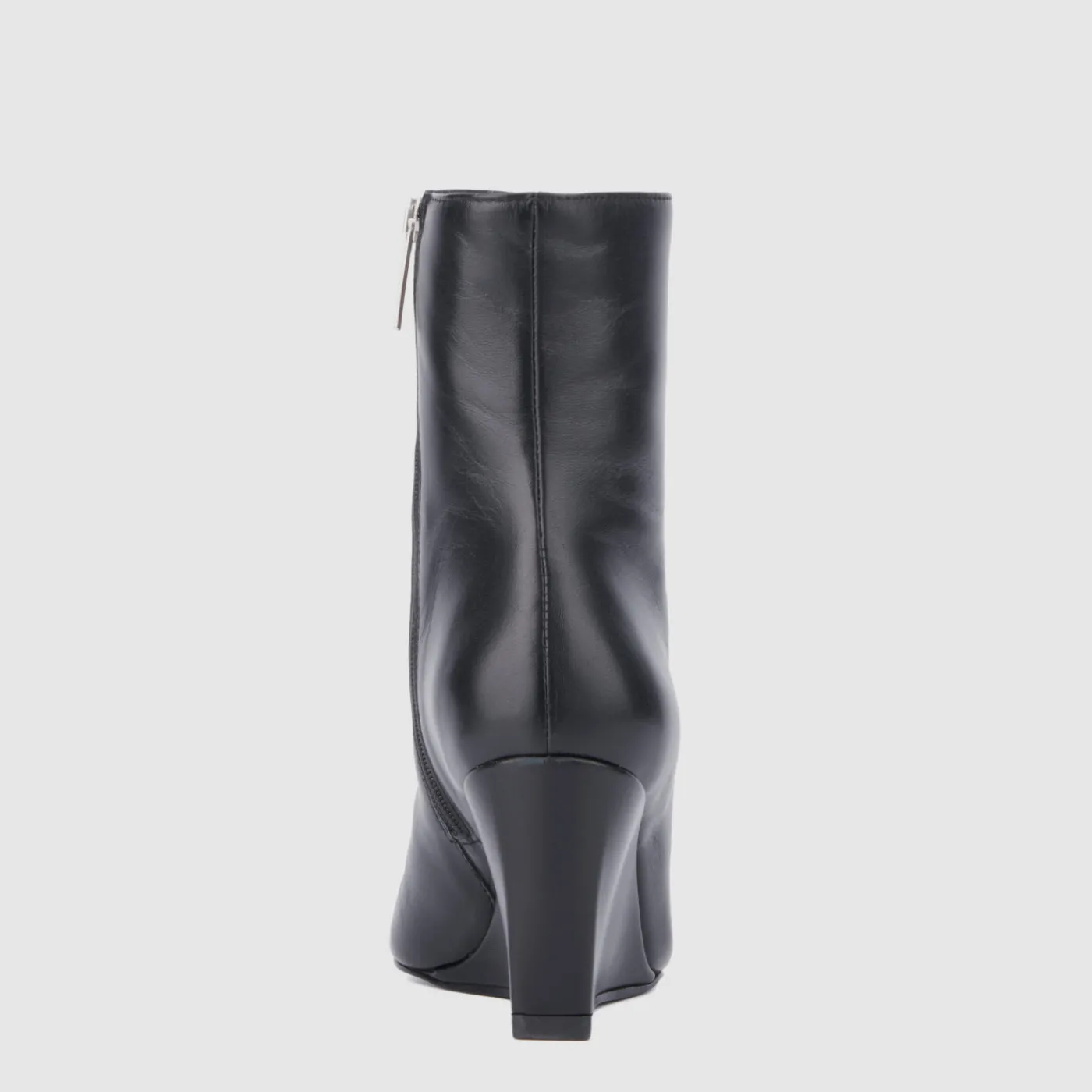 Online Pauletta Women Boots
