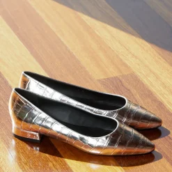 Clearance Penina Women Flats & Sneakers